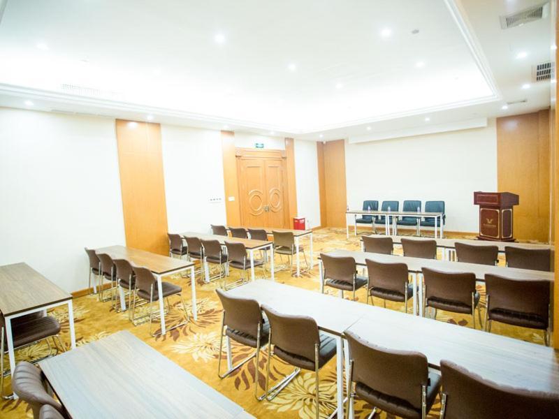 Vienna International Hotel Hangzhou Zhuantang Art School Wenyan 외부 사진